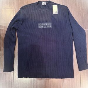 Vintage Iceberg Men's Dark Blue Crewneck Ribbed Sweater
